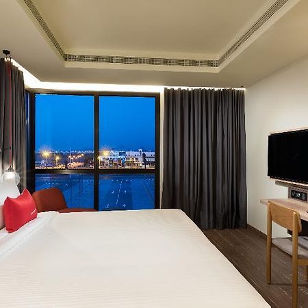 อินเตอร์ซิตี้โฮเต็ล นิซวา Hotel ภายนอก รูปภาพ