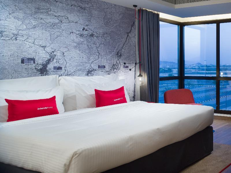 อินเตอร์ซิตี้โฮเต็ล นิซวา Hotel ภายนอก รูปภาพ